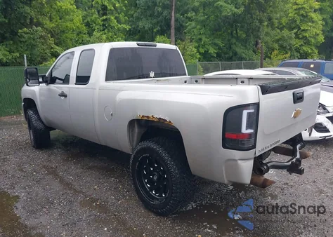 2010 Chevrolet Silverado 1500 Ls from USA, damaged, VIN 1GCSKREAXAZ162398